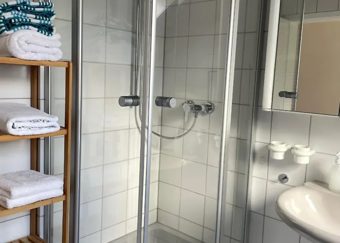 Haus Sutter Апартаменты *